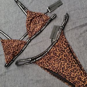KENDALL+KYLIE Small Leopard Bikini Woman Size XL